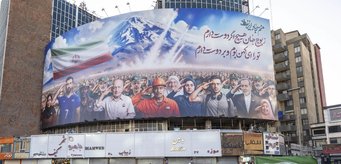 Iran unveils murals warning of retaliation against US after Trump threats